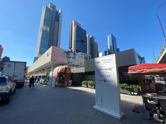 QUASAR İSTANBUL'DA 2+1 SATILIK OFİS