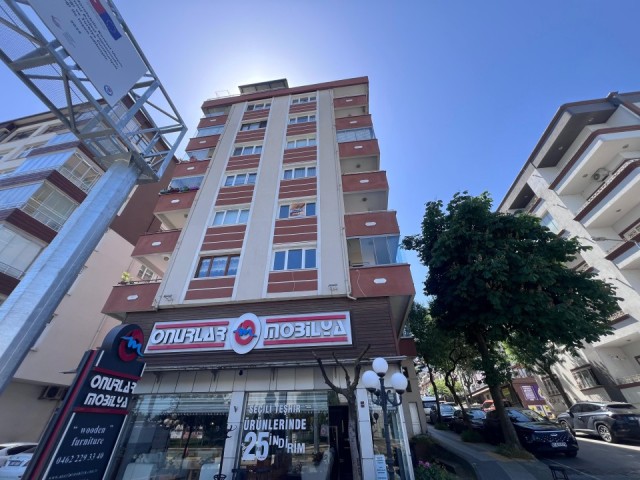 TRABZON 2 NO'LU BEŞİRLİ SELİMOĞLU SİTESİ'NDE 3+1 KİRALIK DAİRE