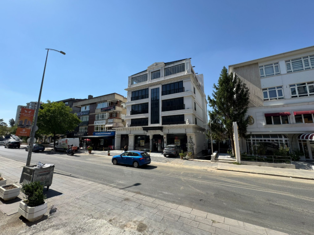 ANKARA ÇANKAYA GAZİOSMANPAŞA'DA ANA CADDE ÜZERİ KİRALIK BİNA
