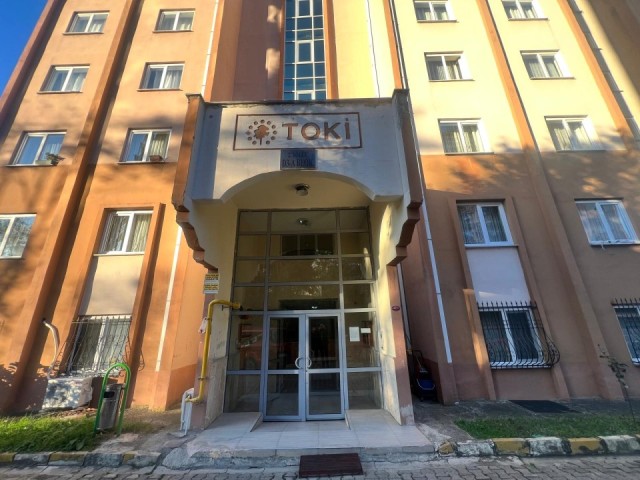 YILDIZLI TOKİ'DE 3+1 EŞYALI SATILIK DAİRE