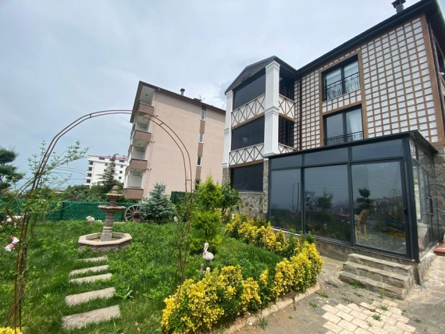 2 NOLU BOSTANCI'DA MANZARALI SATILIK 4+2 TRİPLEKS VİLLA